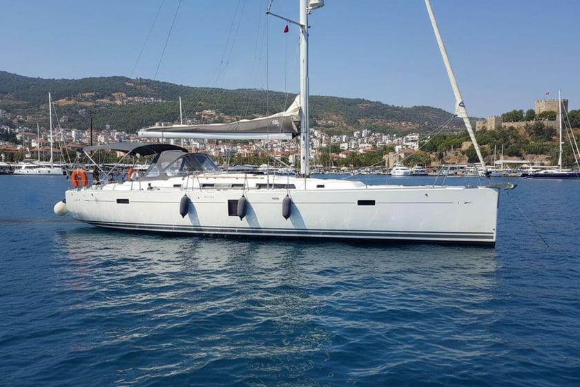 Marmaris Zeilboot Cabine 4  8  slaapplaatsen 8  gasten 13.52 m Lijstnummer: #3385