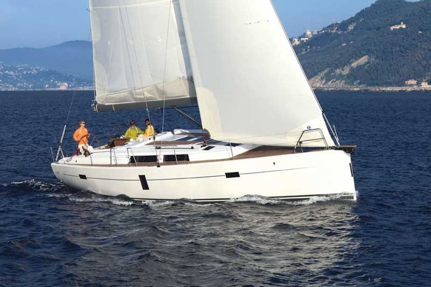 Marmaris Sailboat 4 cabin 8 berths 8 guests 13.52 m Listing Number: #3388 2