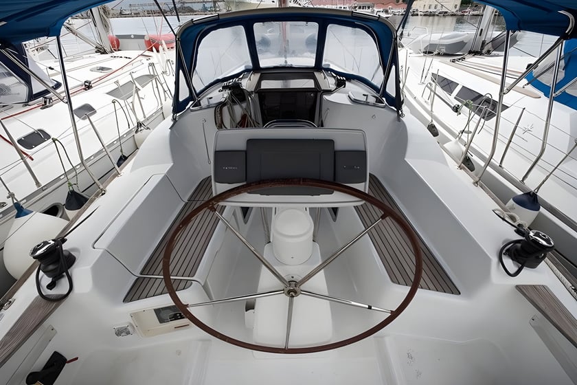 Volos Yelkenli 3 kabin Konaklama 7 kişi Seyir 7 kişi 10.94 m İlan No: #3439 5