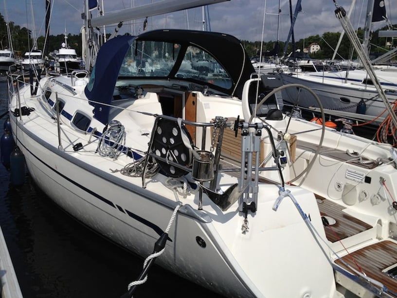 Stockholm - Saltsjöbaden Zeilboot Cabine 3  6  slaapplaatsen 6  gasten 11.85 m Lijstnummer: #3453