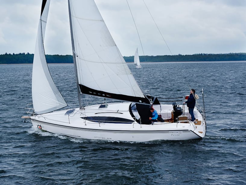 Węgorzewo Zeilboot Cabine 3  10  slaapplaatsen 10  gasten 10.45 m Lijstnummer: #3735 5