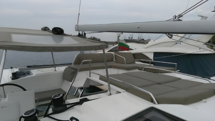 Cogolin Catamaran 4 cabin 8 berths 8 guests 13.3 m Listing Number: #3810 4