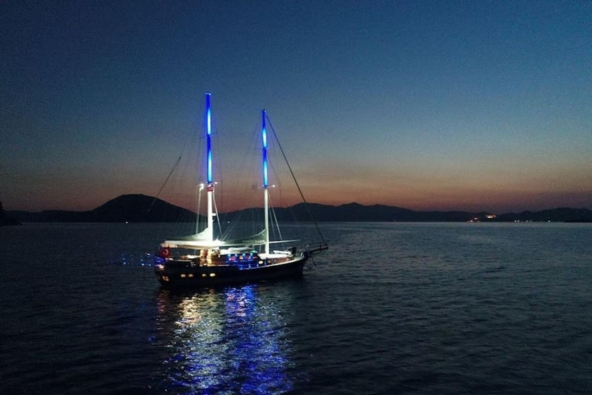 Selimiye Gulet 4 Kabine 8 Liegeplätze 8 Gäste 23.9 m Nummer des Inserats: #382 5