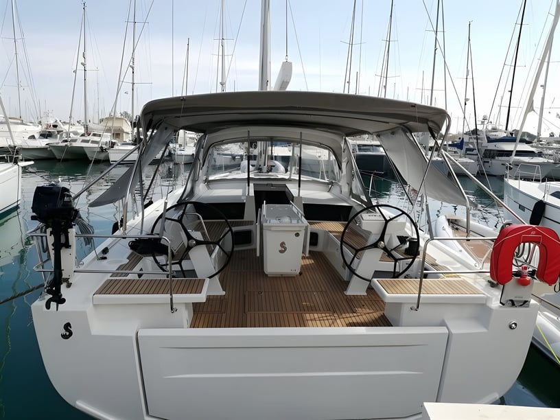 Gouvia Sailboat 6 cabin 12 berths 12 guests 15.94 m Listing Number: #3906