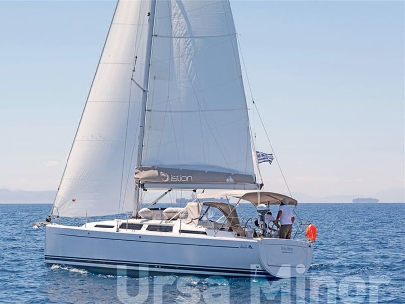 Preveza Sailboat 3 cabin 6 berths 6 guests 10.4 m Listing Number: #4105 2