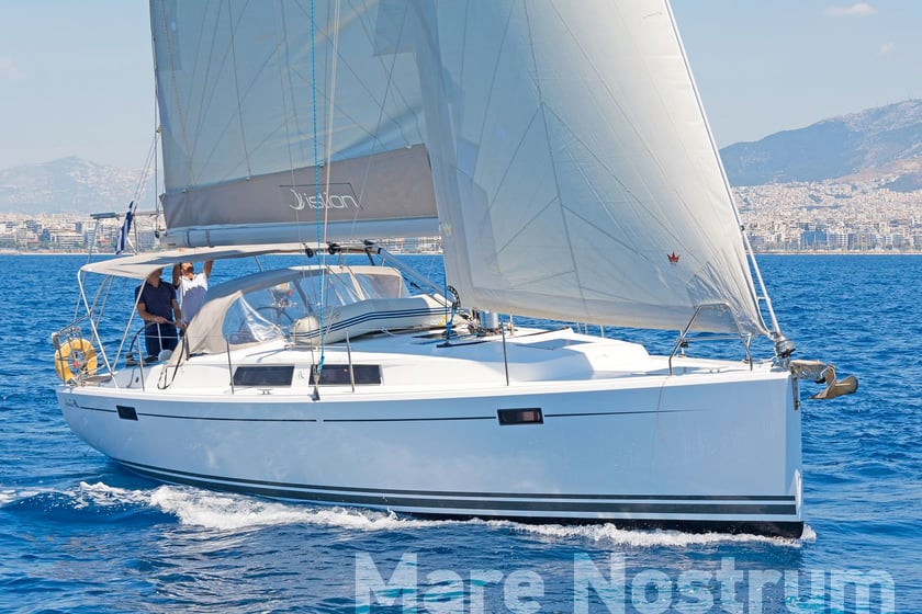 Volos Sailboat 3 cabin 6 berths 6 guests 11.4 m Listing Number: #4118 3