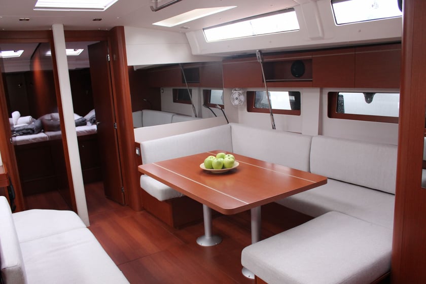 Lefkada Sailboat 6 cabin 11 berths 11 guests 15.94 m Listing Number: #4155 5