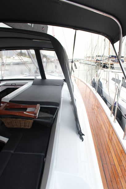 Lefkada Sailboat 6 cabin 11 berths 11 guests 15.94 m Listing Number: #4155 4