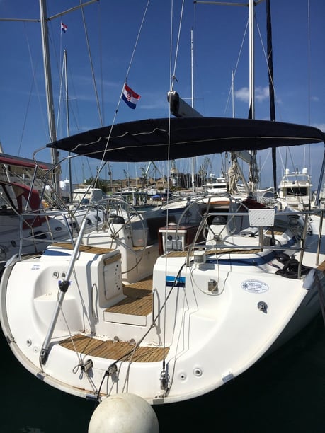 Trogir Sailboat 4 cabin 9 berths 9 guests 14.4 m Listing Number: #4262