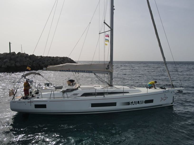 Ibiza Sailboat 4 cabin 10 berths 10 guests 14.6 m Listing Number: #4324 3