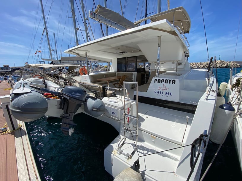 Ibiza Catamaran Cabine 4  Couchettes 10  Invités 10  11.73 m Numéro de l'annonce: #4328 3