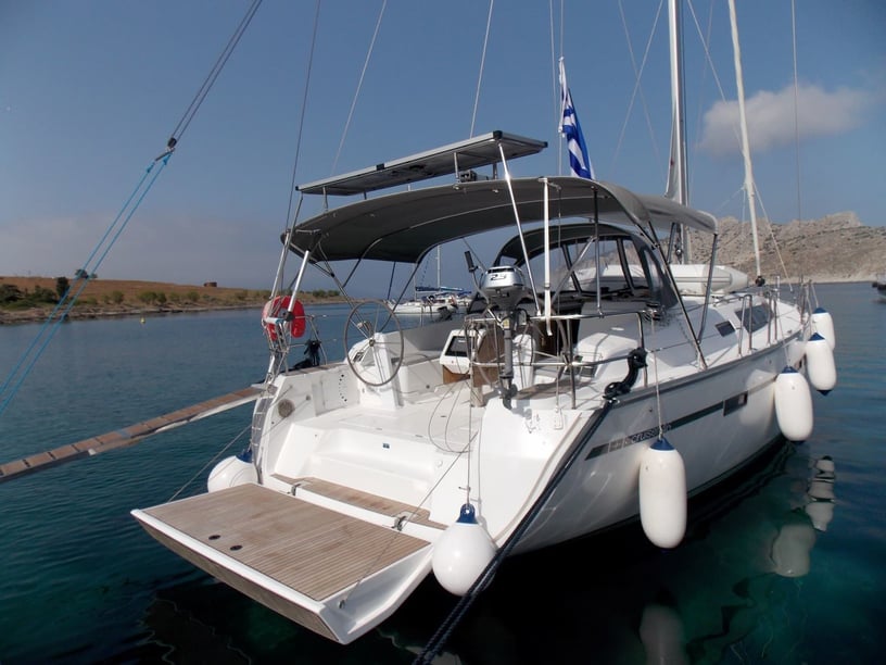 Athens Sailboat 4 cabin 9 berths 9 guests 14.4 m Listing Number: #4399 4