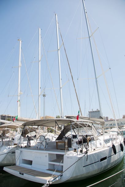 Cagliari Segelboot 5 Kabine 12 Liegeplätze 12 Gäste 15.2 m Nummer des Inserats: #4563 3