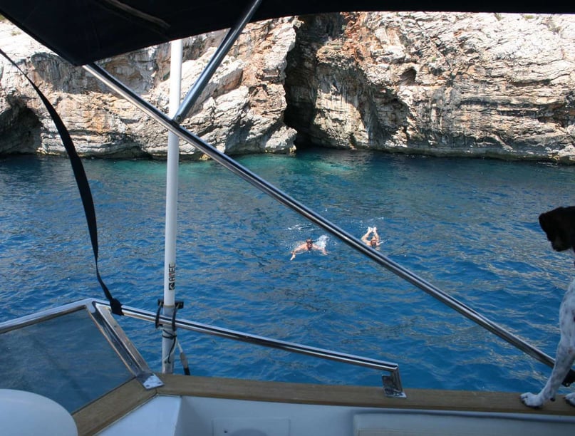 Zadar Motorboat 3 cabin 8 berths 8 guests 13.1 m Listing Number: #4582 4