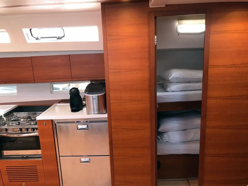 Kaštel Gomilica Sailboat 6 cabin 12 berths 12 guests 16.7 m Listing Number: #4639 5