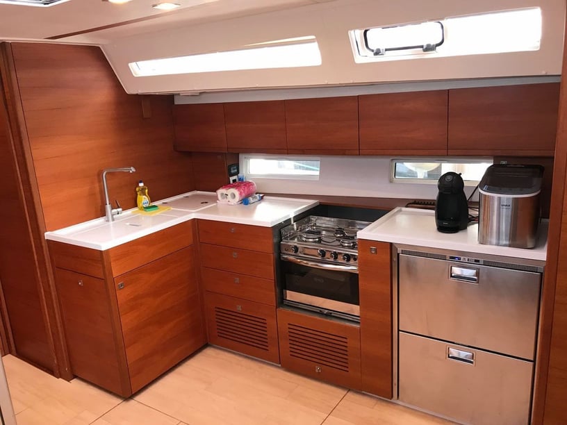 Kaštel Gomilica Sailboat 6 cabin 12 berths 12 guests 16.7 m Listing Number: #4639 4