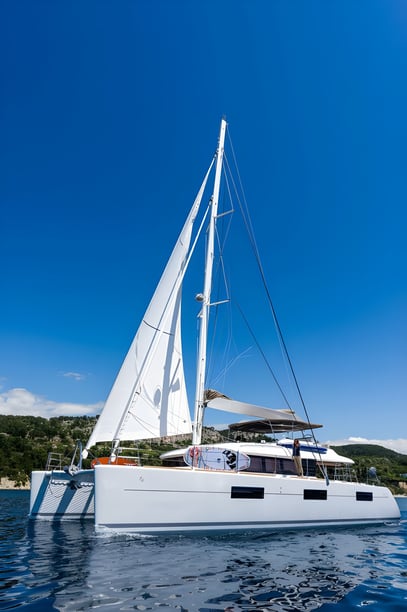 Kaštel Gomilica Catamaran Cabine 5  Couchettes 10  Invités 10  18.9 m Numéro de l'annonce: #4644 5