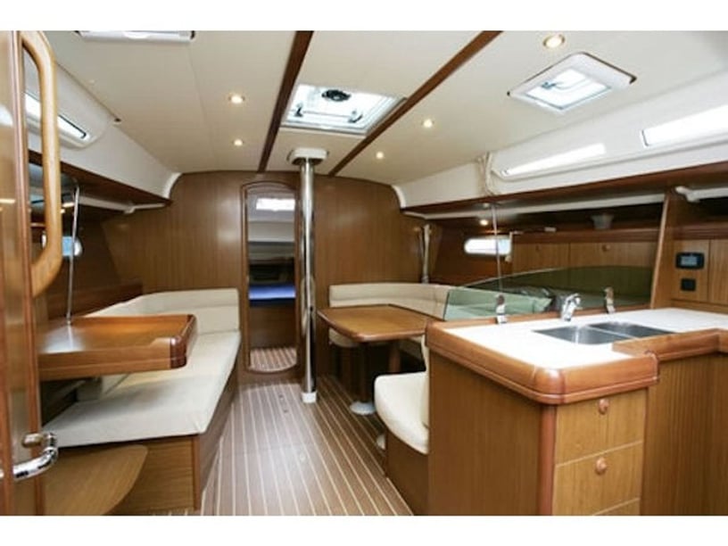 Preveza Sailboat 3 cabin 6 berths 6 guests 12.85 m Listing Number: #4687 2