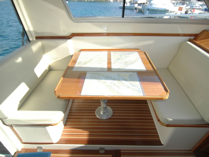 Sukošan Motoscafo cabina 3  cuccette 7  7  ospiti 10.8 m Numero dell'inserzione: #4700 5