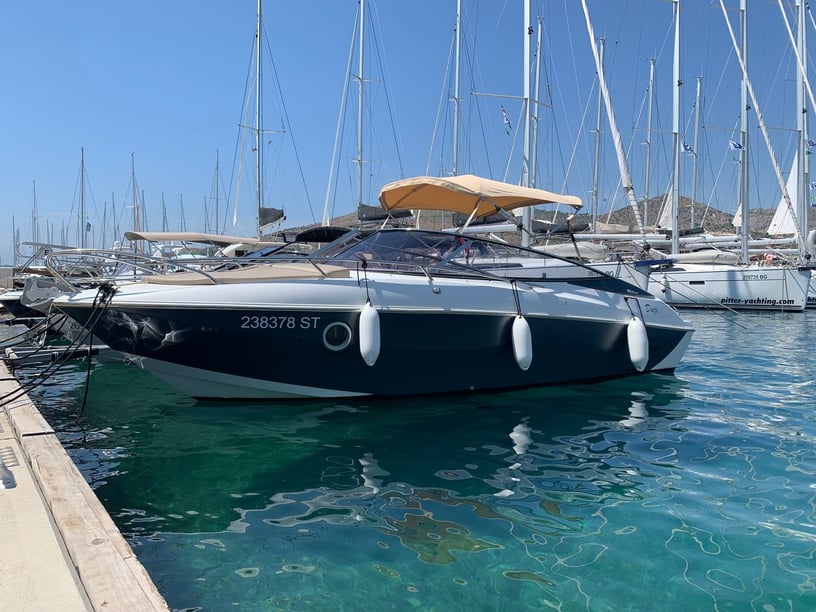 Trogir Motorboot Cabine 1  2  slaapplaatsen 6  gasten 7.65 m Lijstnummer: #4736