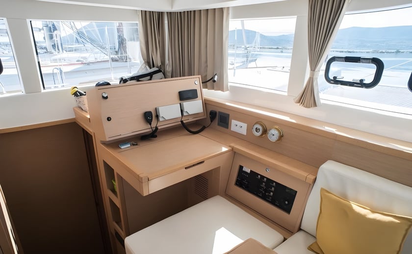 Lefkada Catamaran Cabine 6  Couchettes 10  Invités 10  11.74 m Numéro de l'annonce: #483 5