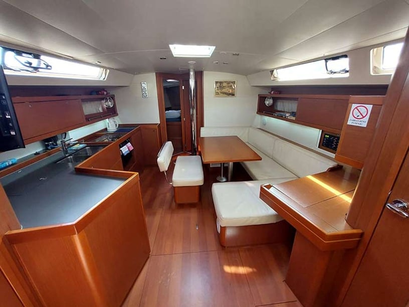 Herceg Novi Sailboat 4 cabin 9 berths 9 guests 13.85 m Listing Number: #4879 2