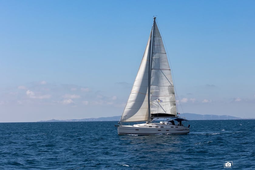 Puntone Yelkenli 5 kabin Konaklama 10 kişi Seyir 10 kişi 15.57 m İlan No: #4944 3