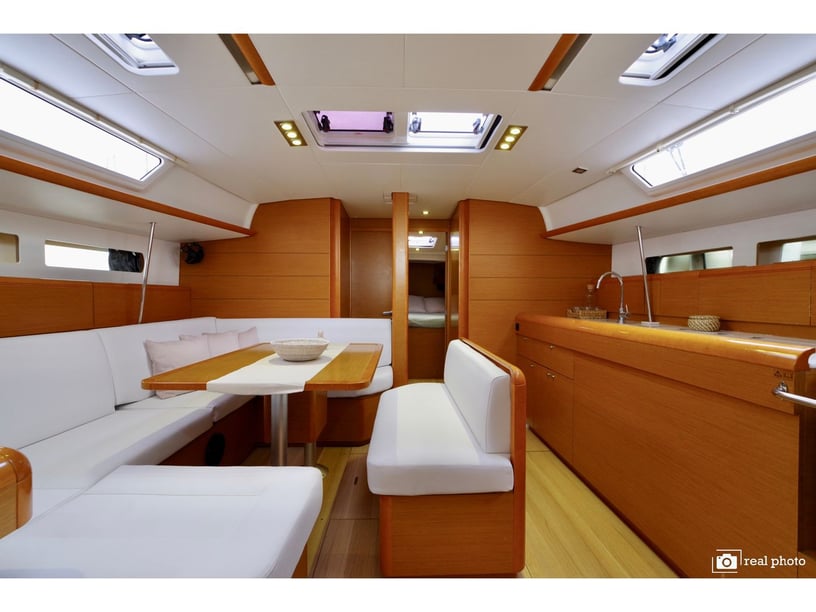 Puntone Sailboat 4 cabin 10 berths 10 guests 14.05 m Listing Number: #4948 2