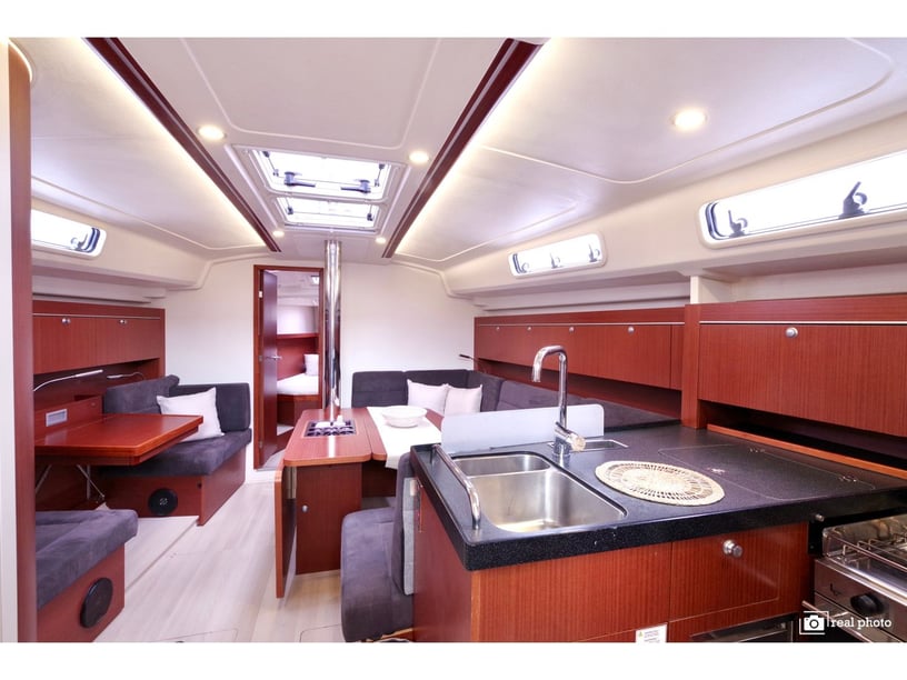 Puntone Sailboat 3 cabin 8 berths 8 guests 12.4 m Listing Number: #4953 2