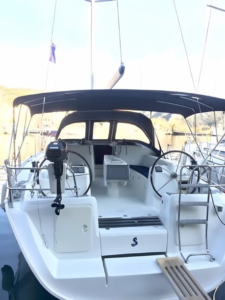 Skradin Sailboat 4 cabin 10 berths 10 guests 13.26 m Listing Number: #4992 3