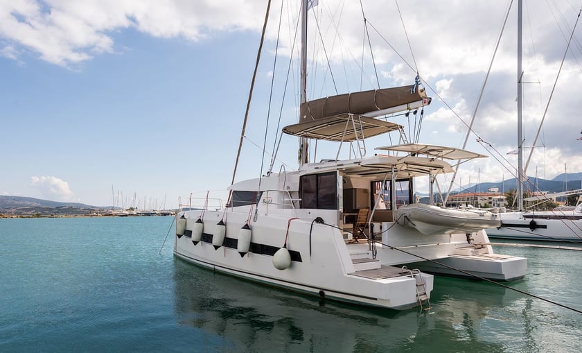 Lefkada Katamaran 6 kabin Konaklama 10 kişi Seyir 10 kişi 12.19 m İlan No: #5077 4