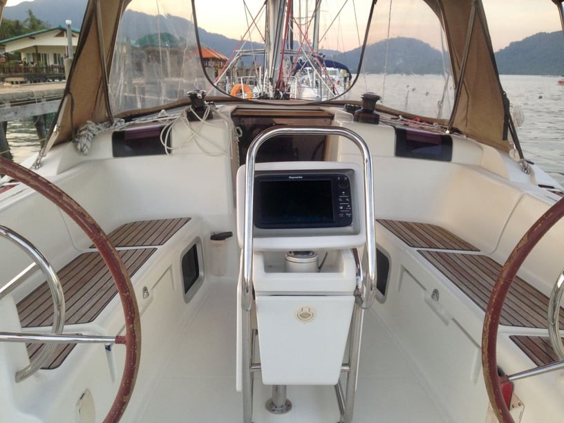 Koh Chang Sailboat 3 cabin 6 berths 8 guests 12.34 m Listing Number: #5222 5