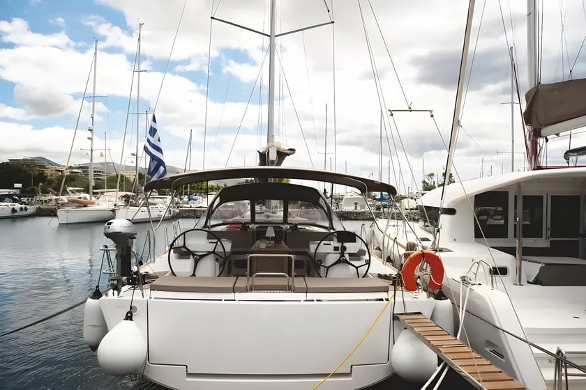 Preveza Barca a vela cabina 4  cuccette 10  10  ospiti 13.24 m Numero dell'inserzione: #5424