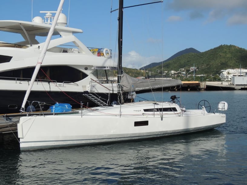 Martinique Segelboot 3 Kabine 8 Liegeplätze 8 Gäste 12.5 m Nummer des Inserats: #543 3