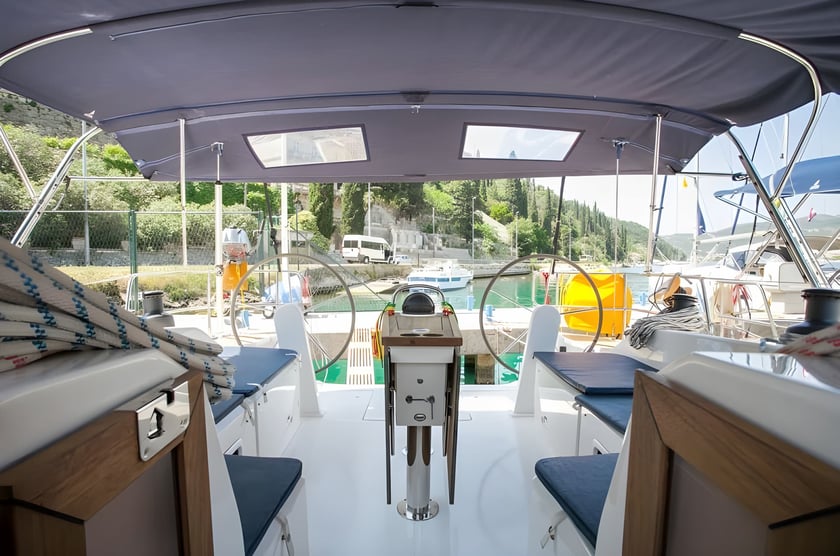 Trogir Segelboot 5 Kabine 11 Liegeplätze 11 Gäste 15.59 m Nummer des Inserats: #5525 4