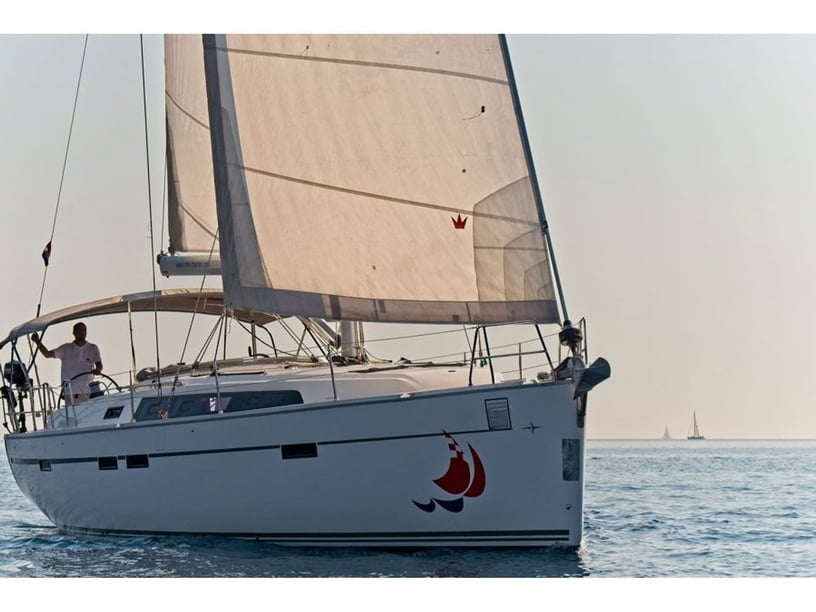 Murter Barca a vela cabina 4  cuccette 9  9  ospiti 14.27 m Numero dell'inserzione: #5656