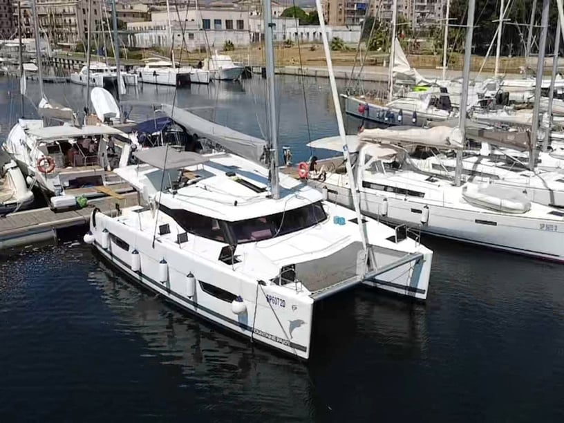 Furnari Catamaran 4 cabin 8 berths 8 guests 11.73 m Listing Number: #6020