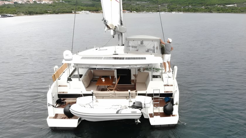 Rogoznica Catamaran 3 cabin 8 berths 8 guests 11.73 m Listing Number: #6081 5