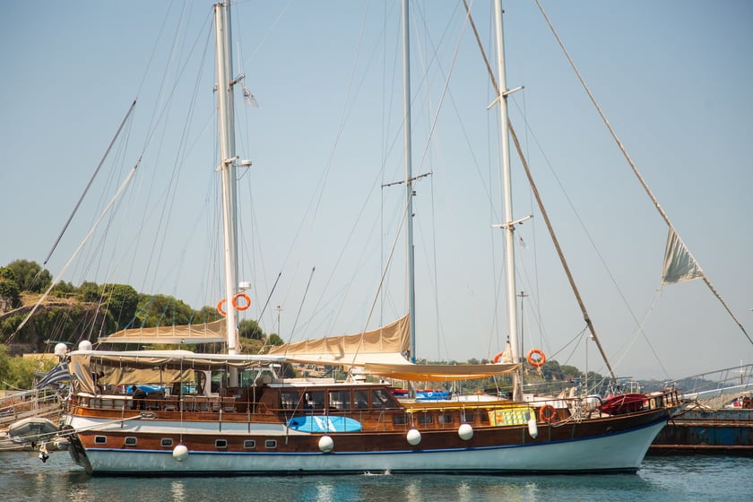 Zakynthos Gulet Cabine 9  18  slaapplaatsen 18  gasten 28 m Lijstnummer: #609 4