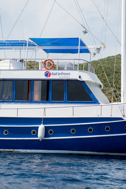 Zakynthos Gulet 11 cabin 25 berths 25 guests 33 m Listing Number: #614 5