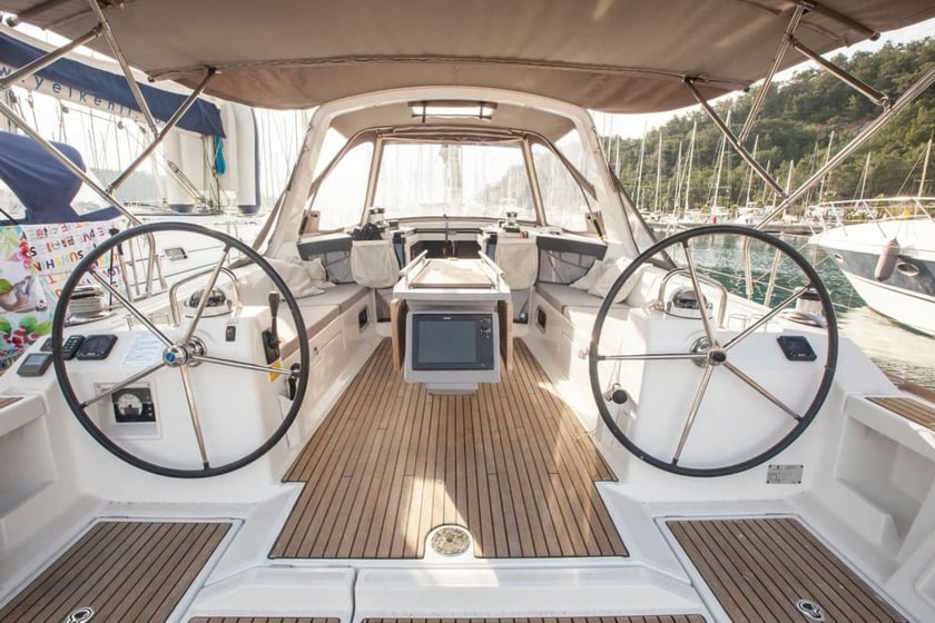 Orhaniye Segelboot 3 Kabine 8 Liegeplätze 8 Gäste 12.43 m Nummer des Inserats: #6255 2