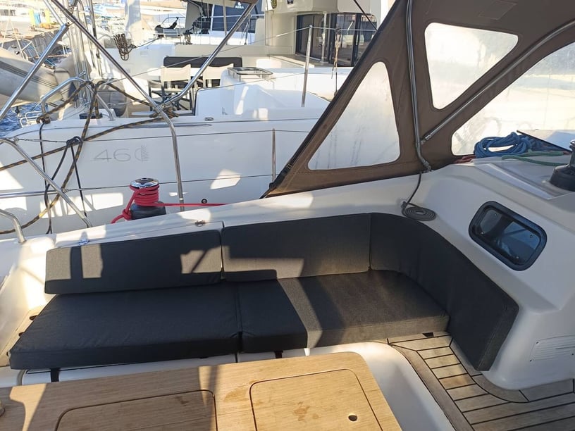 Lavrion Segelboot 4 Kabine 10 Liegeplätze 10 Gäste 13 m Nummer des Inserats: #635 3