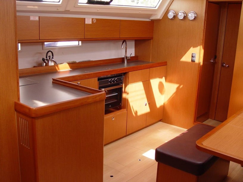 Portisco Sailboat 4 cabin 10 berths 10 guests 13.6 m Listing Number: #6411 2