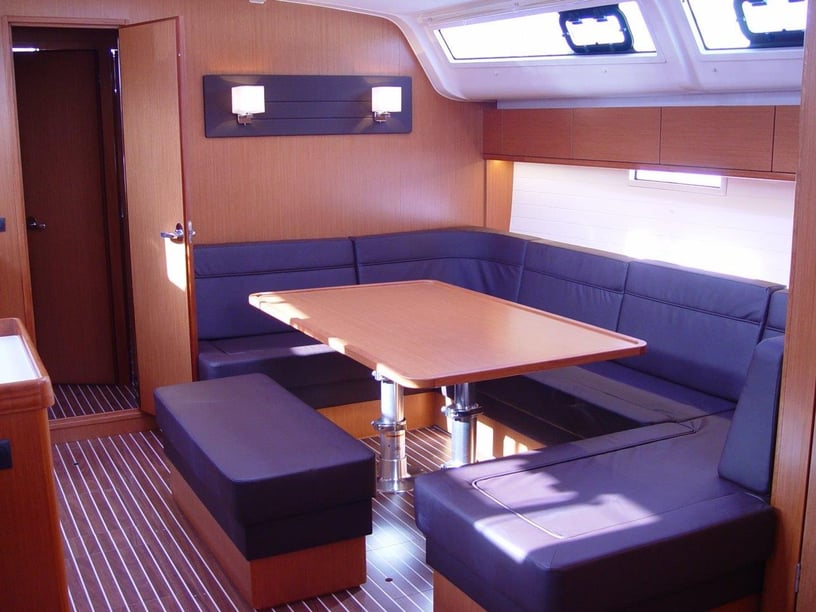 Portisco Sailboat 5 cabin 12 berths 12 guests 14.99 m Listing Number: #6413 5