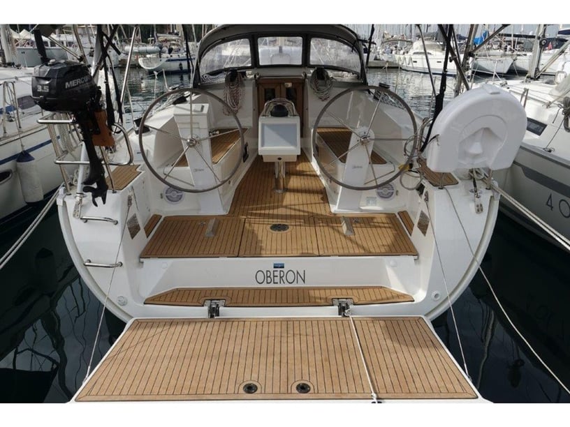 Portisco Sailboat 3 cabin 8 berths 8 guests 11.99 m Listing Number: #6418