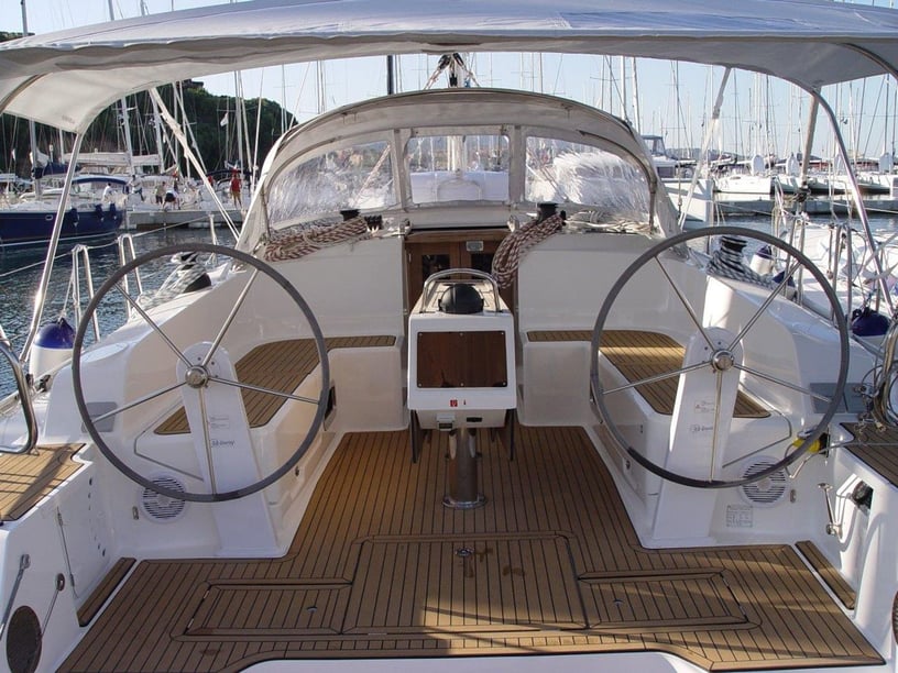 Portisco Sailboat 4 cabin 10 berths 10 guests 13.6 m Listing Number: #6423 4