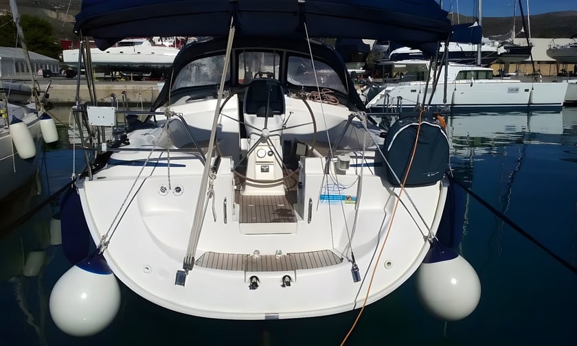 Primošten Velero Cabina 3  7  literas 7  invitados 11.99 m Número de anuncio: #6429