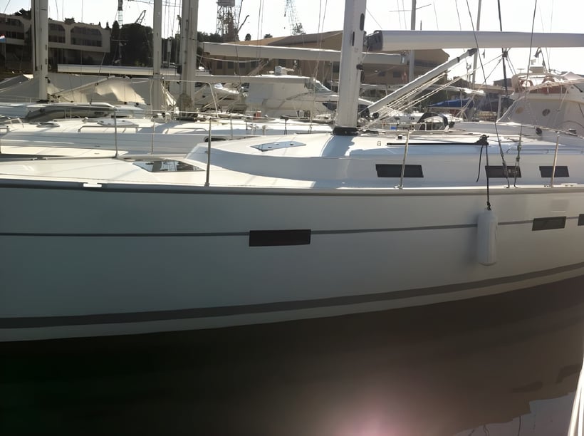 Trogir Sailboat 4 cabin 10 berths 10 guests 14.27 m Listing Number: #6457 5