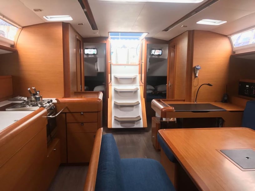 Palma de Mallorca Zeilboot Cabine 5  12  slaapplaatsen 12  gasten 15.75 m Lijstnummer: #6528 2