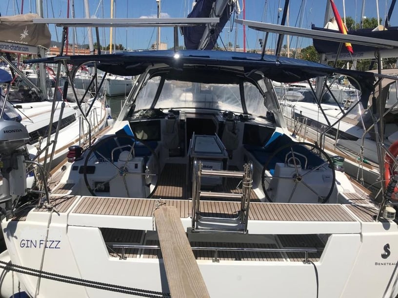 Palma de Mallorca Sailboat 4 cabin 10 berths 10 guests 13.85 m Listing Number: #6534